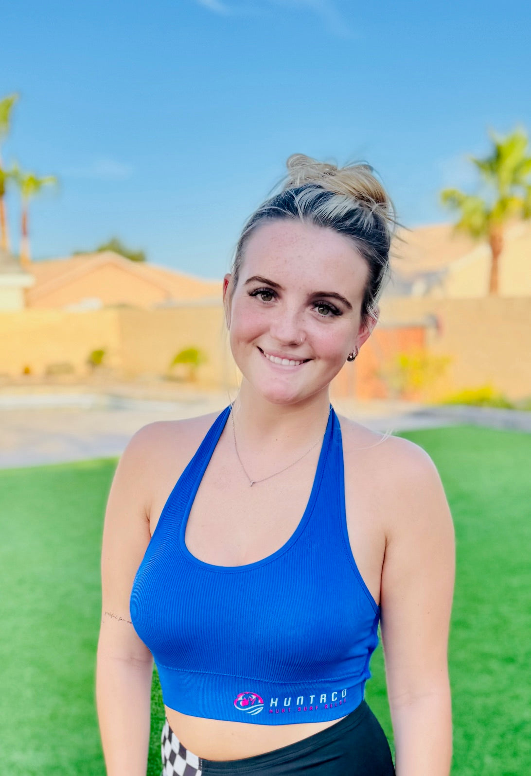 HUNTRCO Halter Sports Bra
